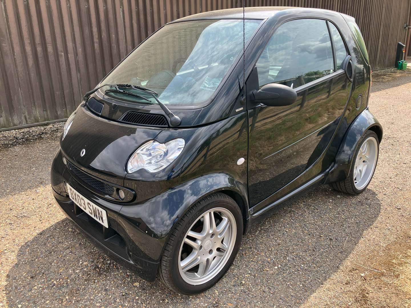 <p>2003 SMART BRABUS FORTWO WIDESTAR</p>
