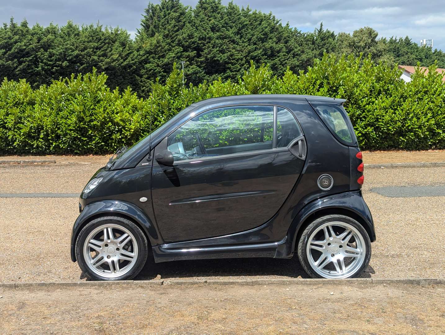 <p>2003 SMART BRABUS FORTWO WIDESTAR</p>