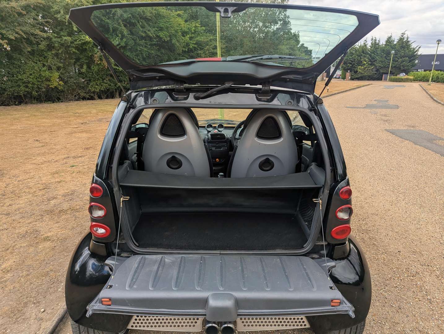 <p>2003 SMART BRABUS FORTWO WIDESTAR</p>