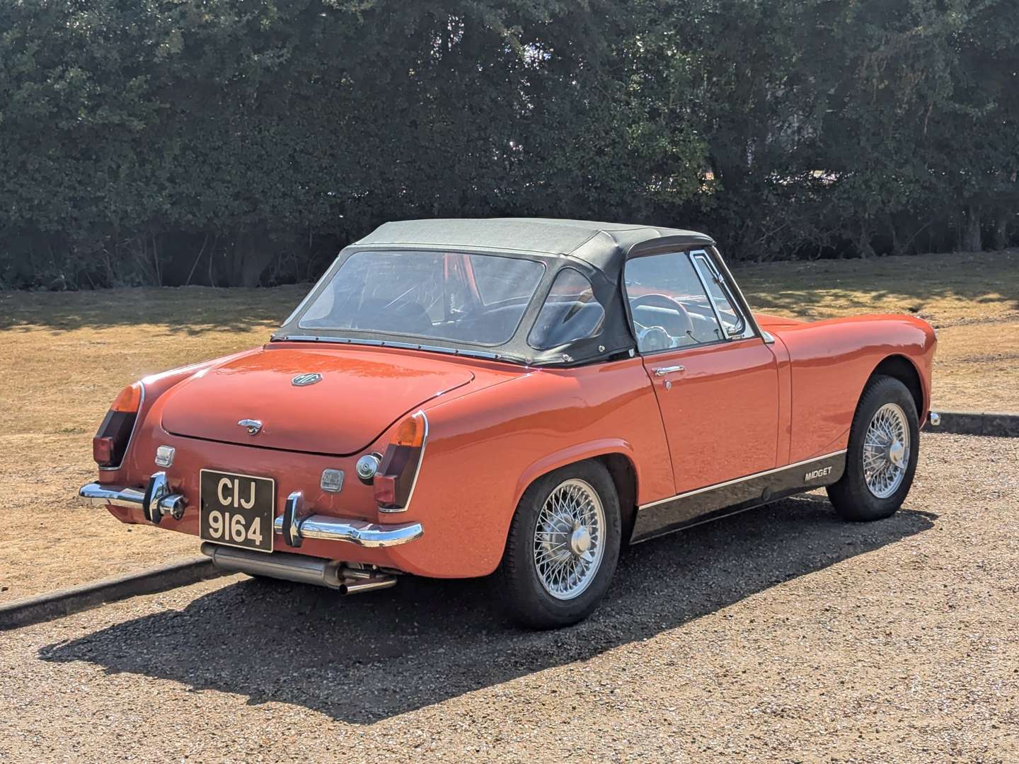 <p>1971 MG MIDGET</p>