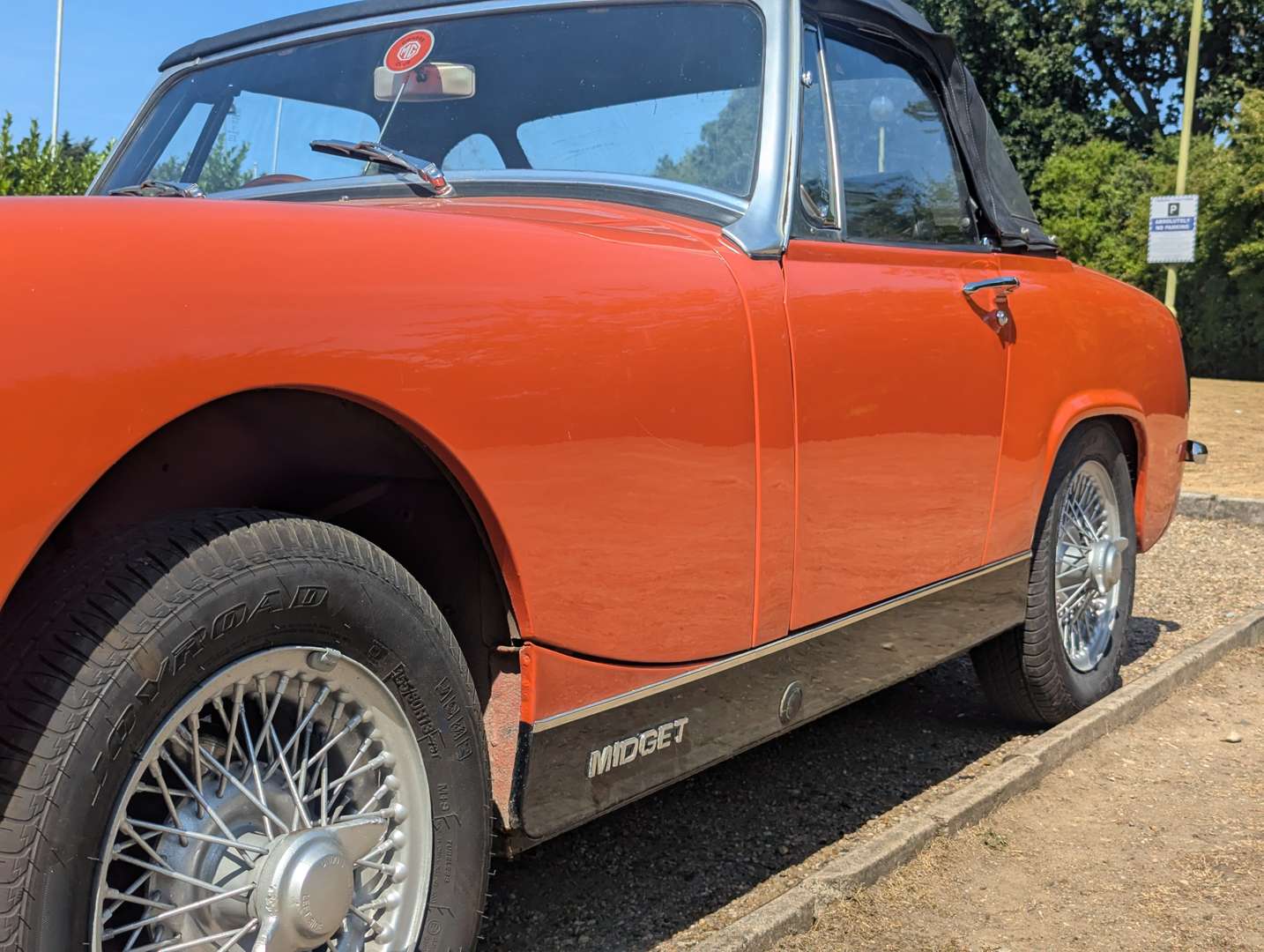 <p>1971 MG MIDGET</p>