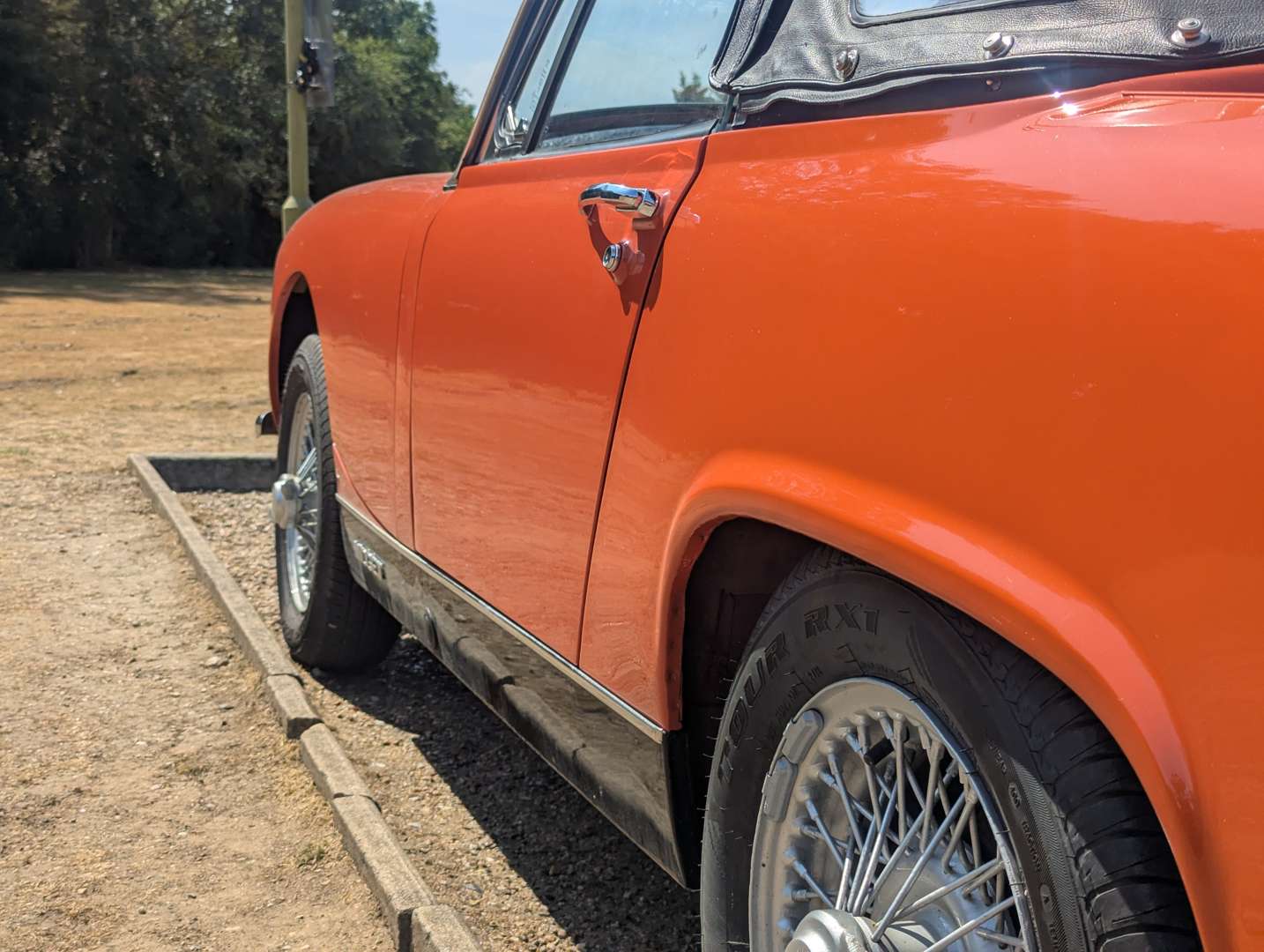 <p>1971 MG MIDGET</p>