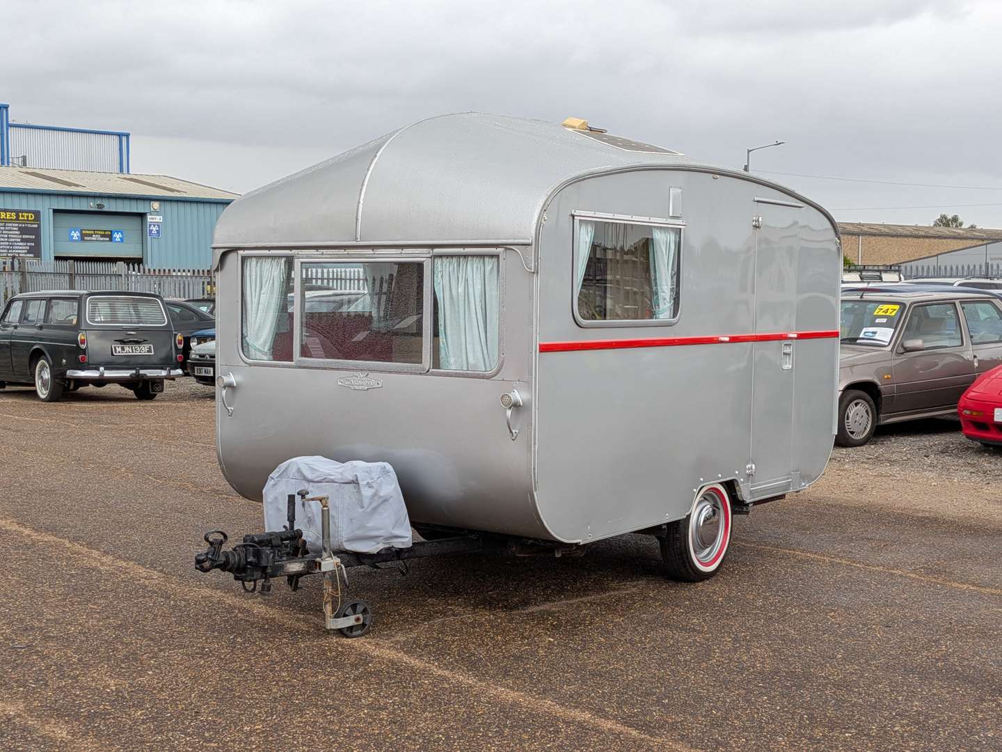 <p>CARISSIMA CAR CRUISER CARAVAN</p>