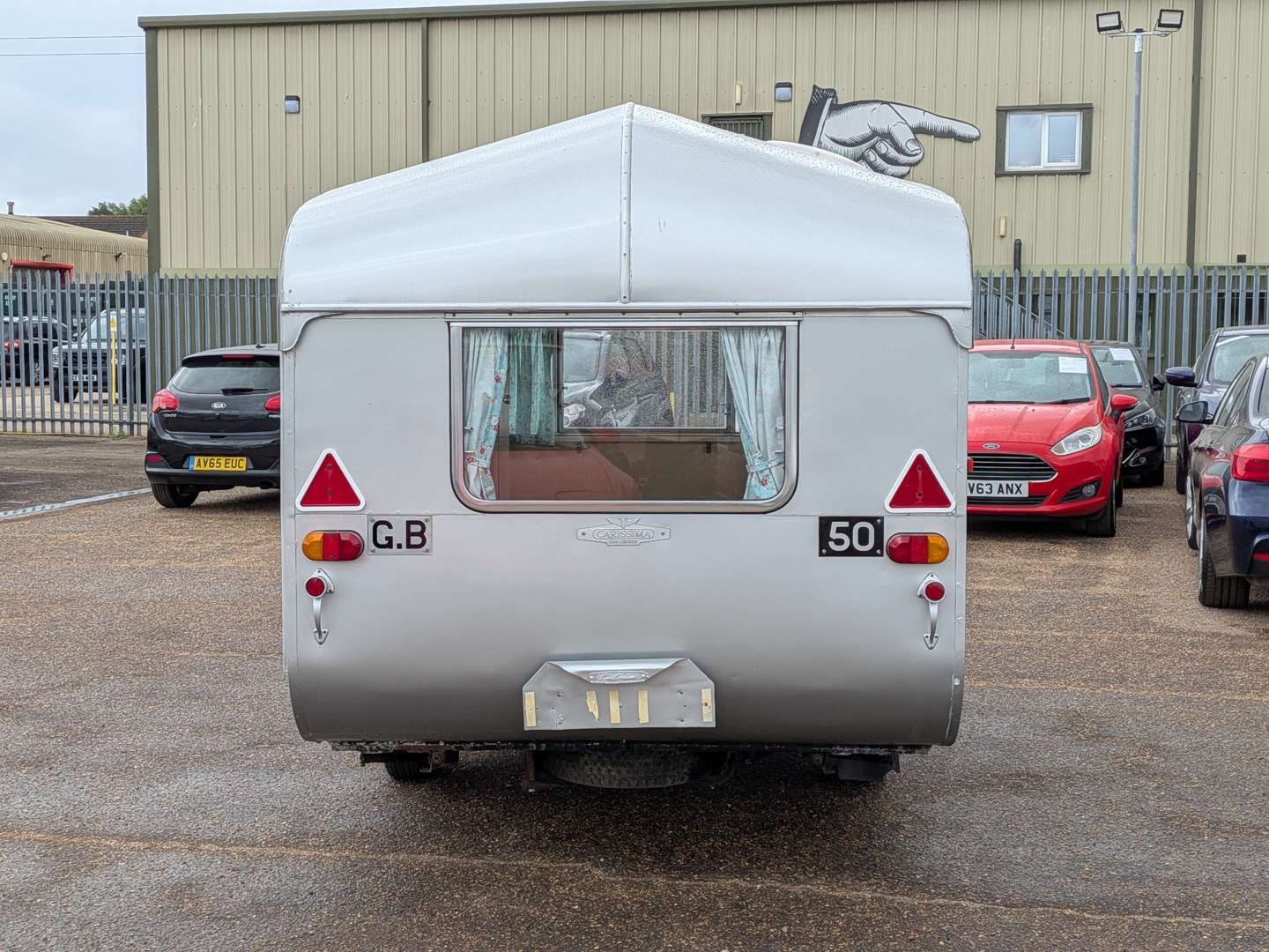 <p>CARISSIMA CAR CRUISER CARAVAN</p>