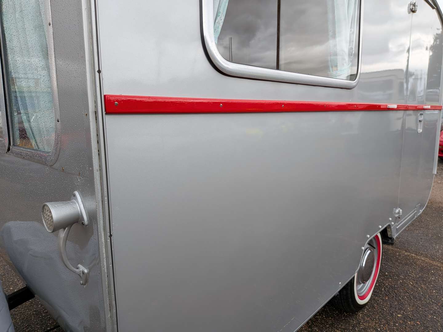<p>CARISSIMA CAR CRUISER CARAVAN</p>