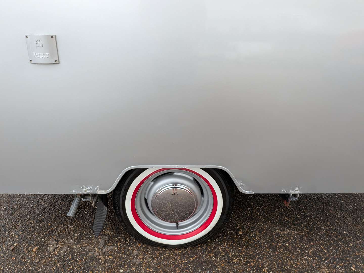<p>CARISSIMA CAR CRUISER CARAVAN</p>