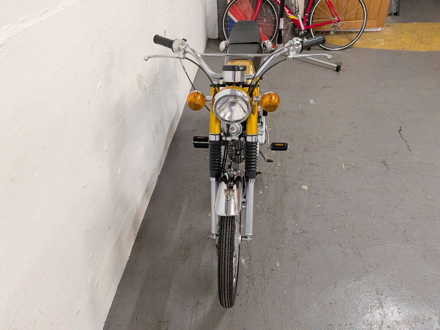 <p>1974 YAMAHA FS1E</p>