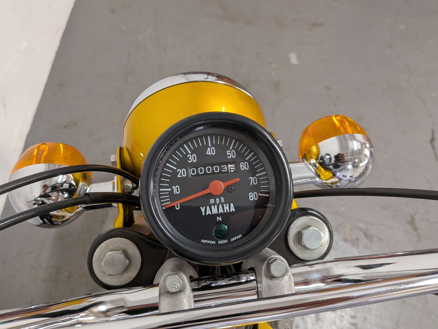 <p>1974 YAMAHA FS1E</p>