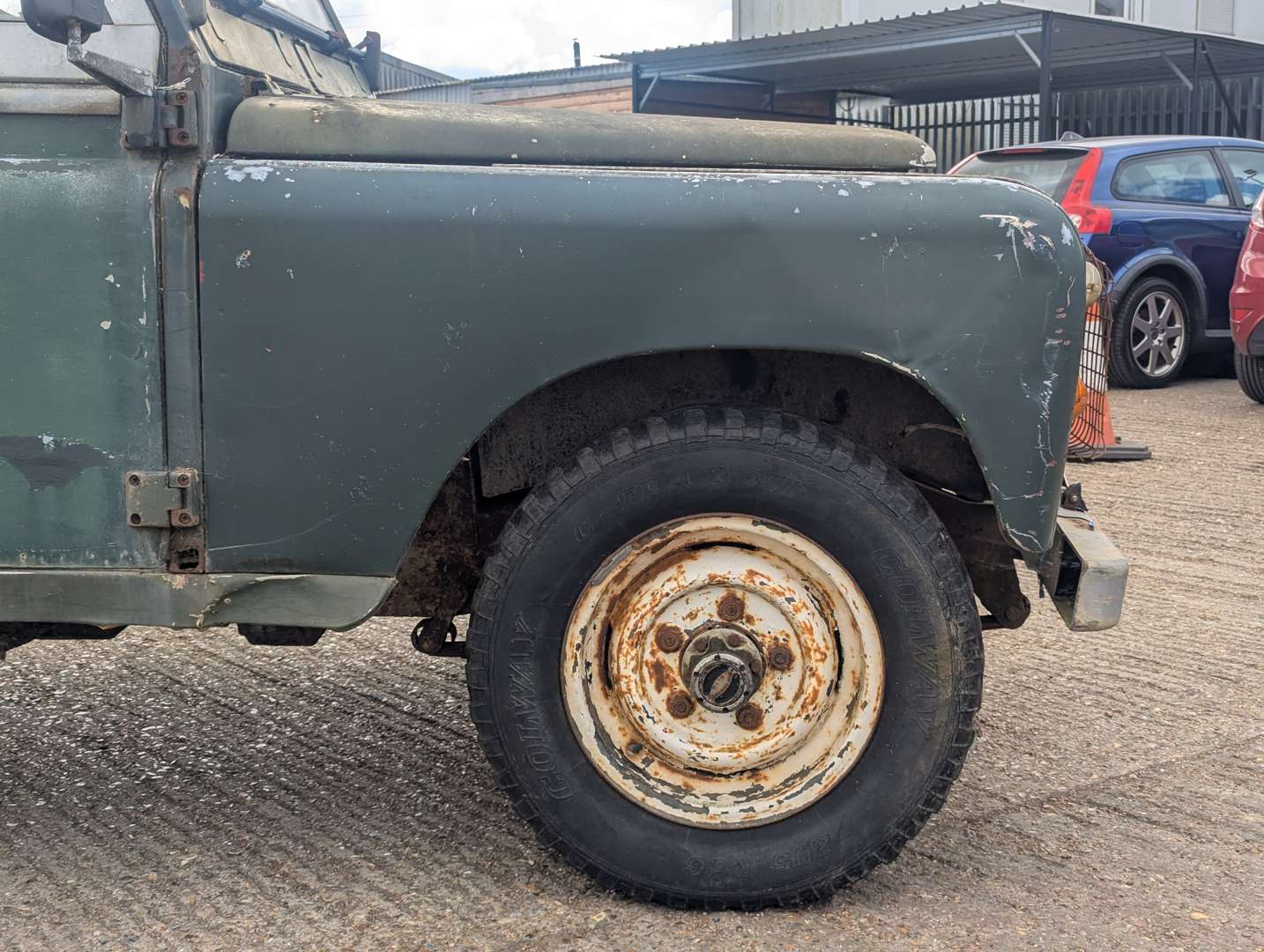 <p>1980 LAND ROVER SERIES III 88"</p>