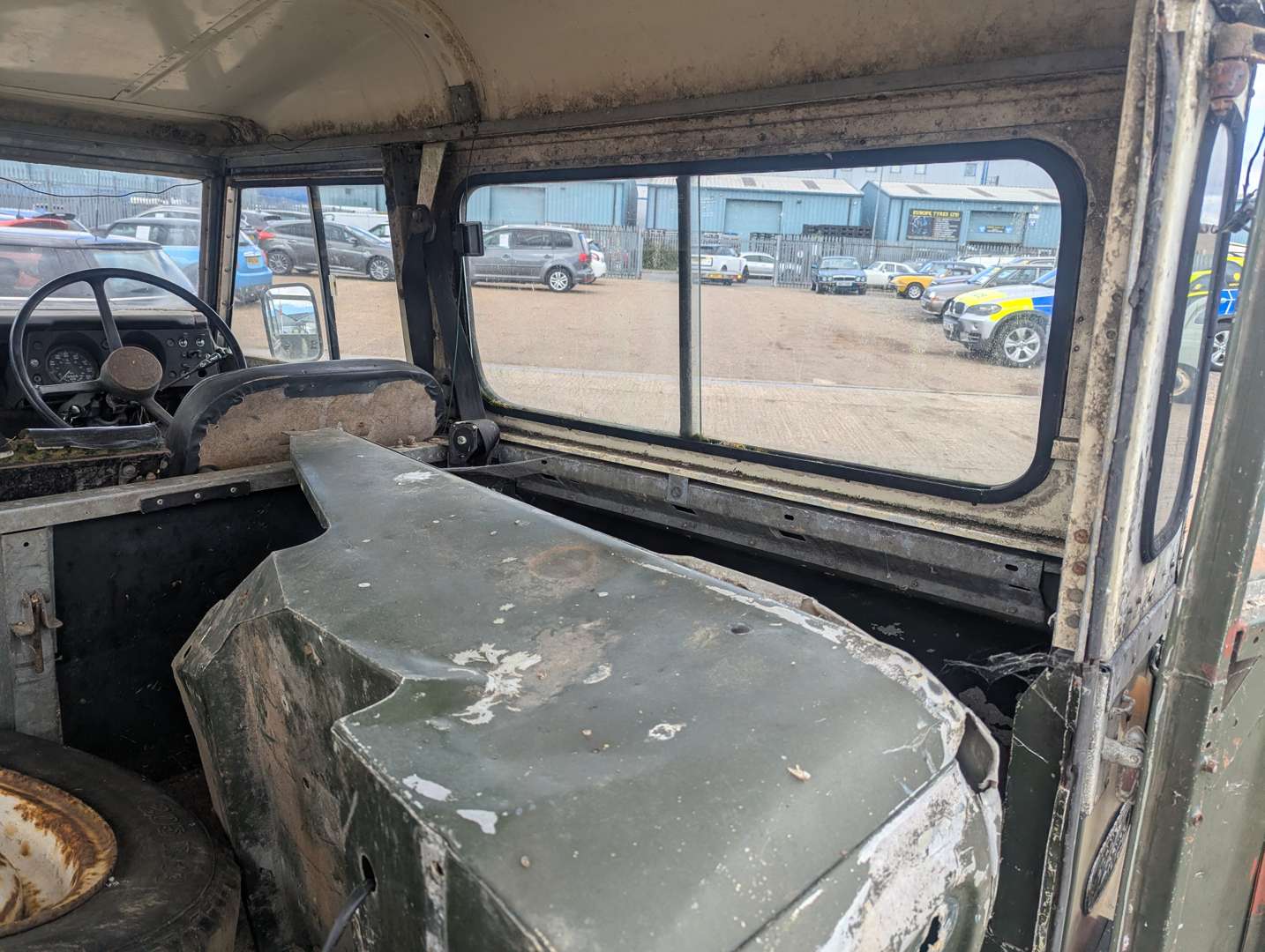 <p>1980 LAND ROVER SERIES III 88"</p>