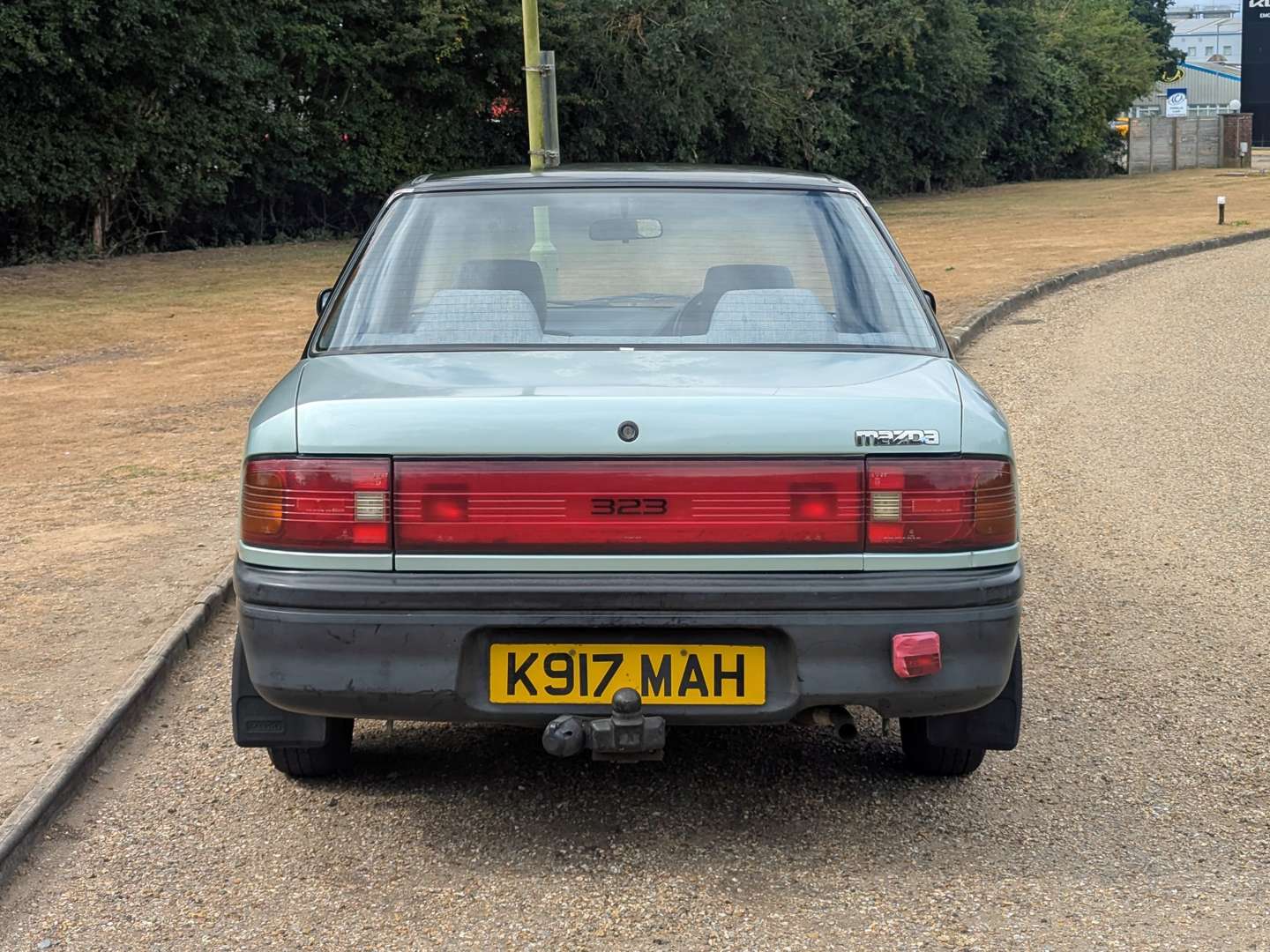 <p>1993 MAZDA 323 LX</p>