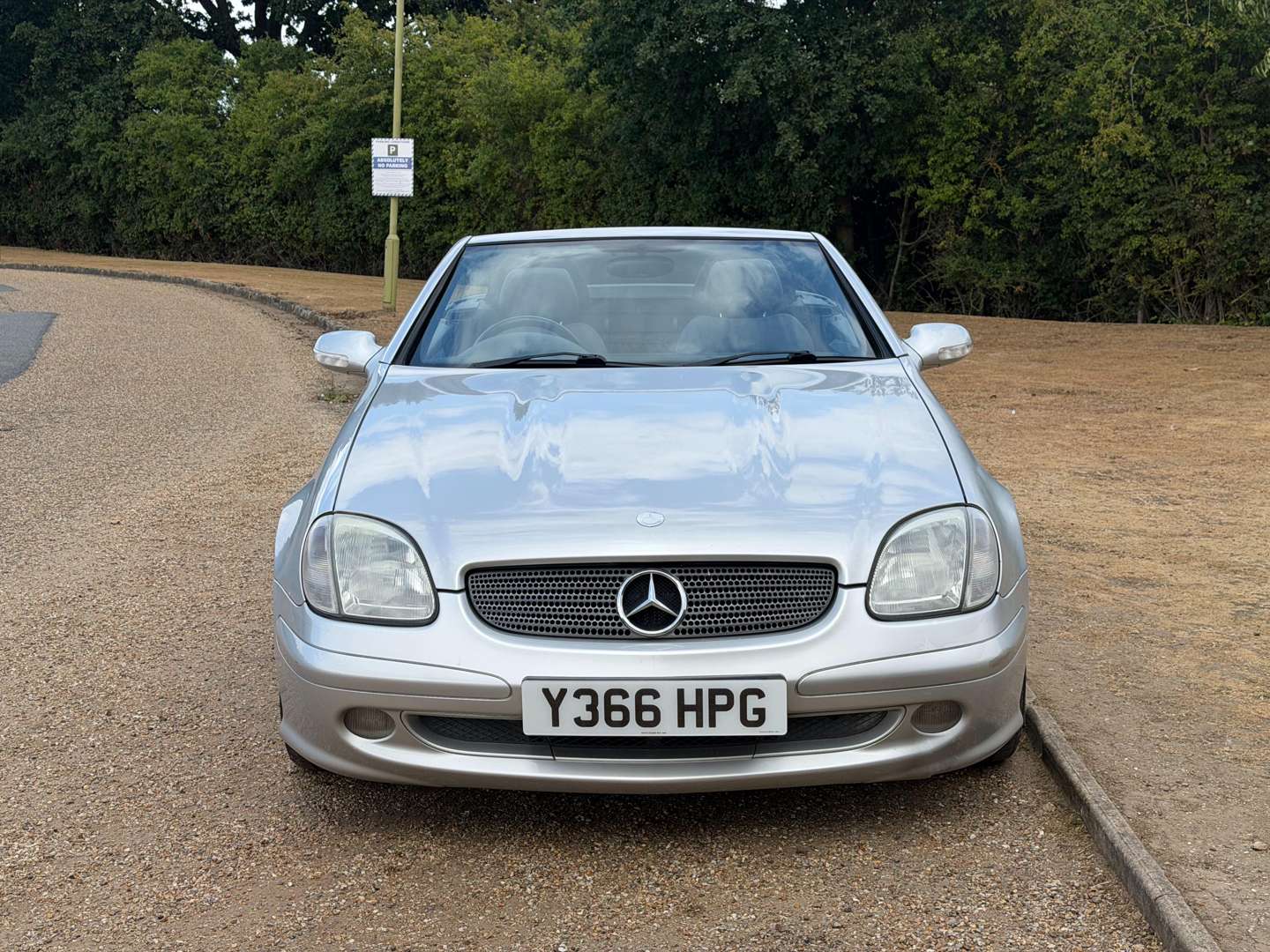 <p>2001 MERCEDES SLK230 R170</p>