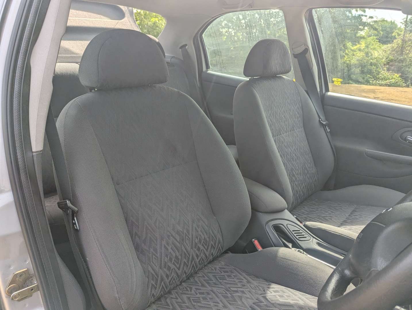 <p>1999 FORD MONDEO GLX AUTO</p>