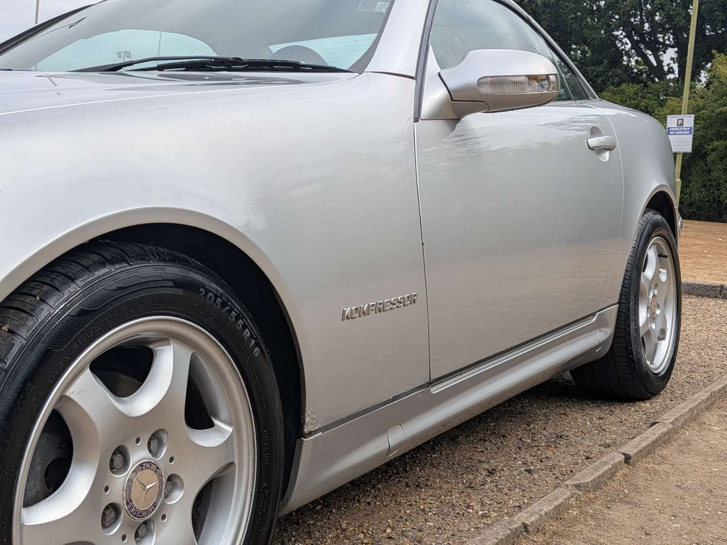 <p>2001 MERCEDES SLK 200 KOMPRESSOR</p>