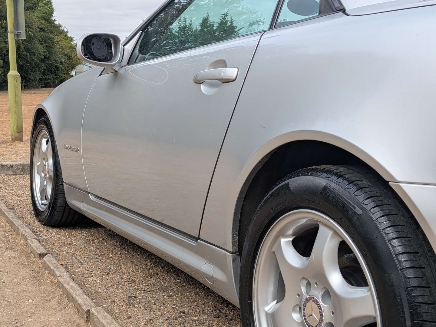 <p>2001 MERCEDES SLK 200 KOMPRESSOR</p>