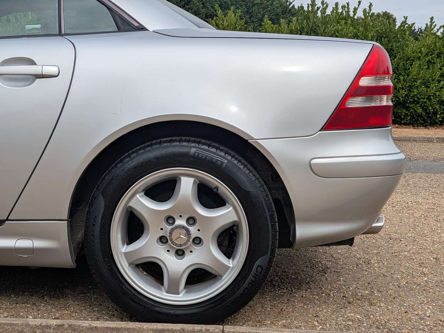 <p>2001 MERCEDES SLK 200 KOMPRESSOR</p>