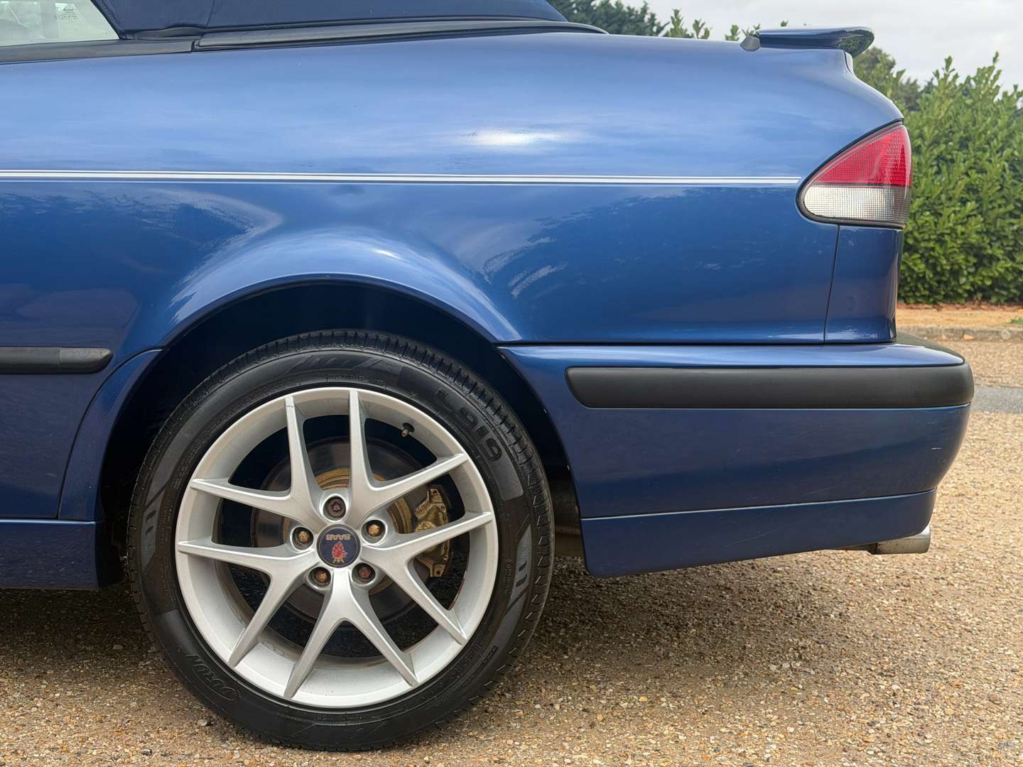 <p>2002 SAAB 9-3 SE CONVERTIBLE</p>