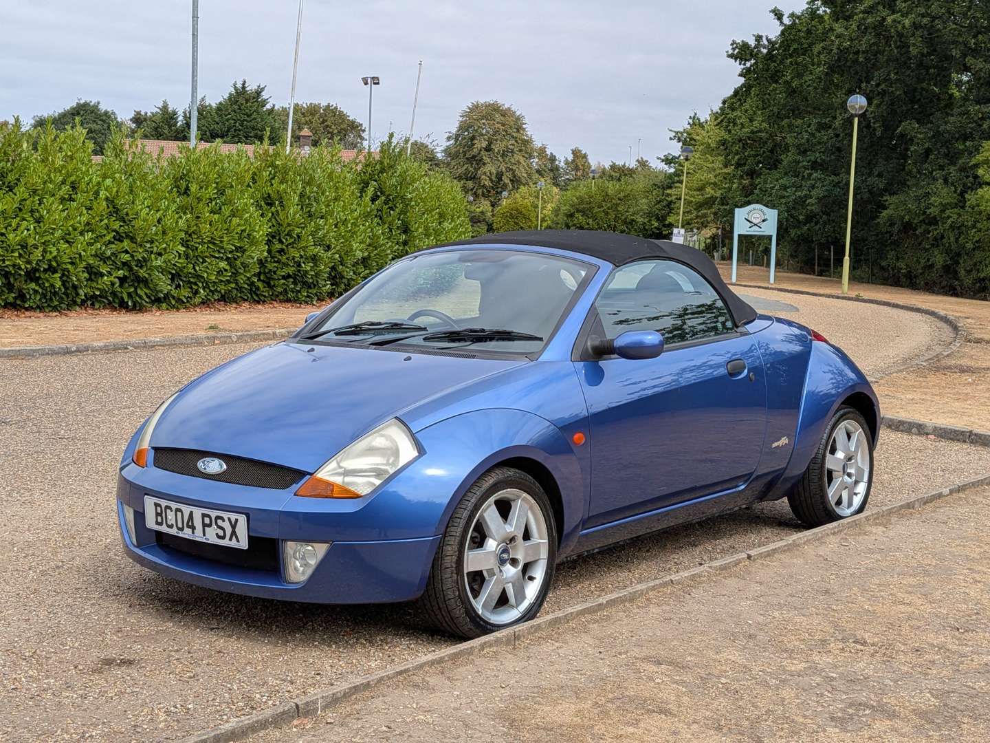 <p>2004 FORD STREETKA LUXURY</p>