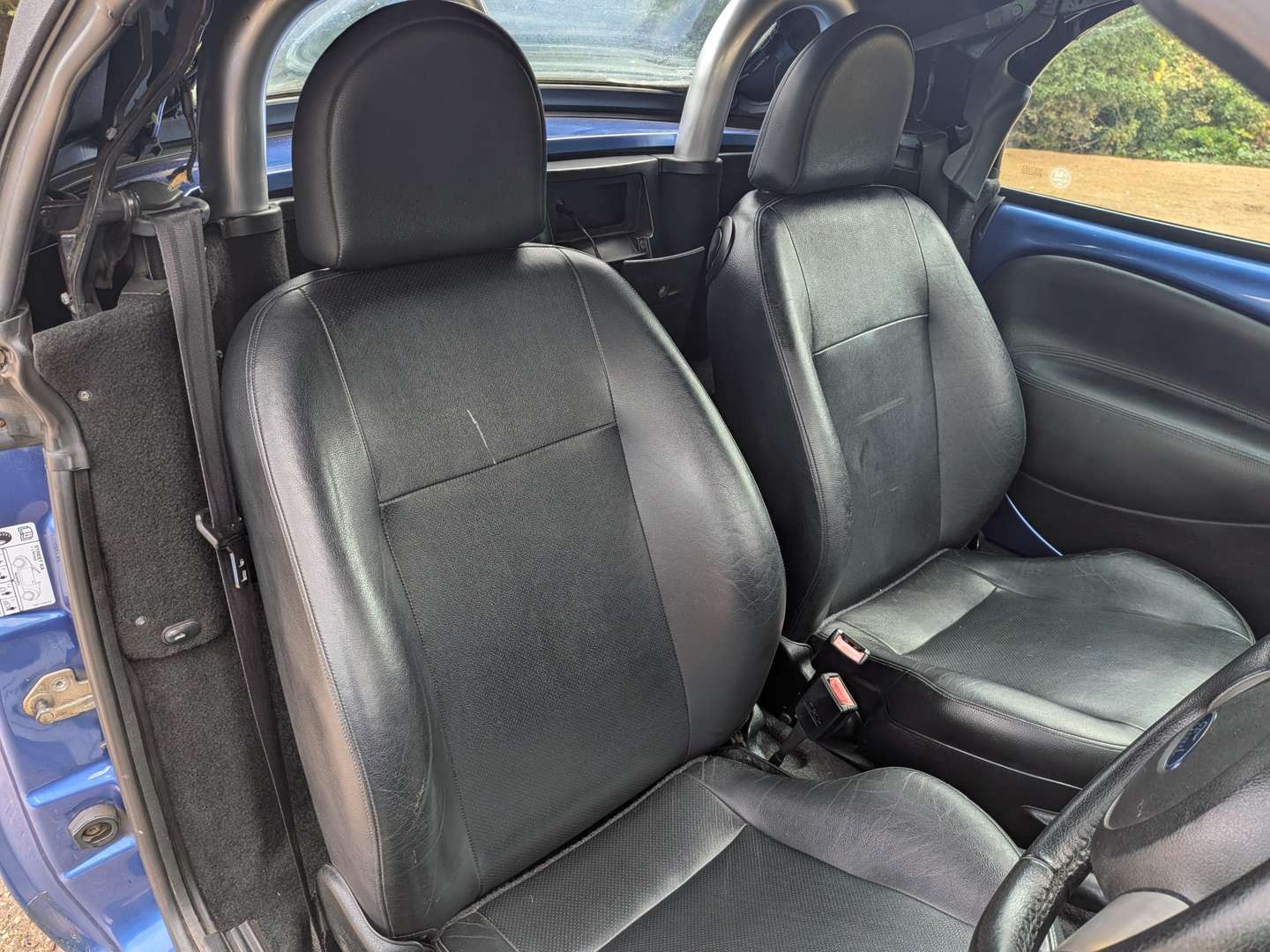 <p>2004 FORD STREETKA LUXURY</p>