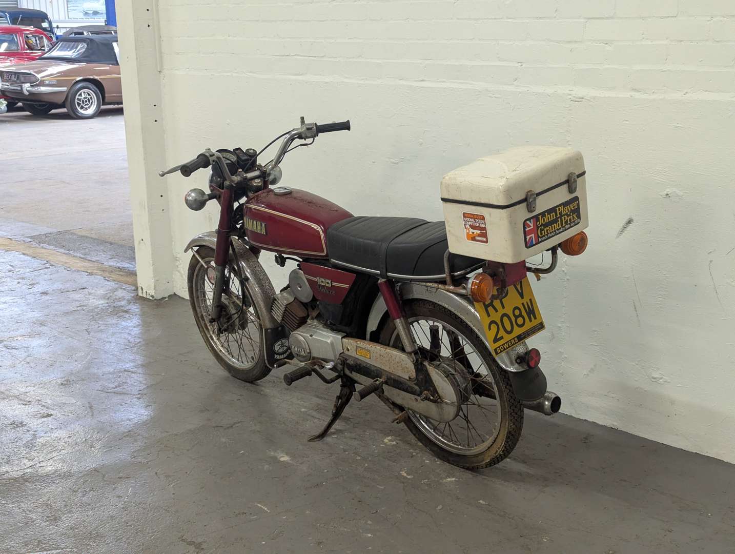 <p>1981 YAMAHA YB100 DELUXE</p>