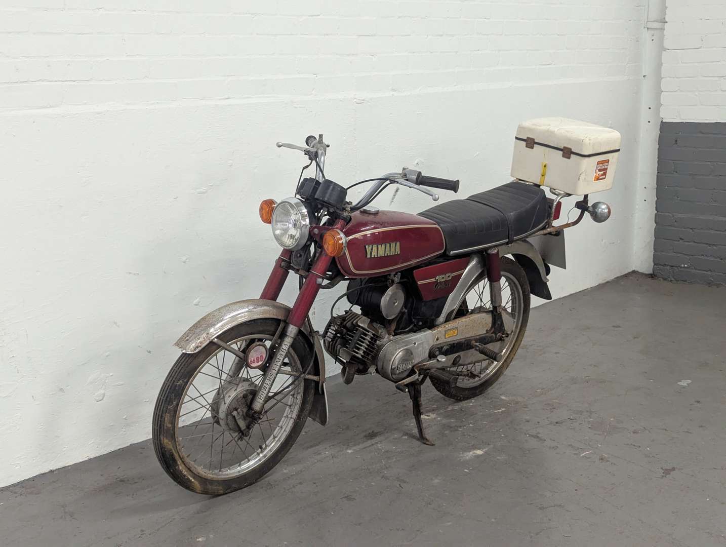 <p>1981 YAMAHA YB100 DELUXE</p>