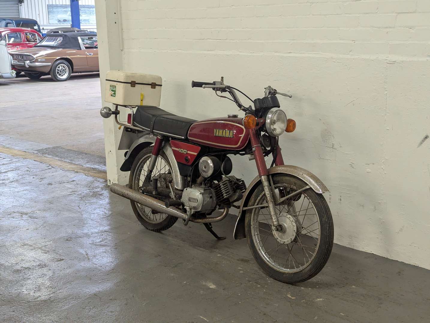 <p>1981 YAMAHA YB100 DELUXE</p>