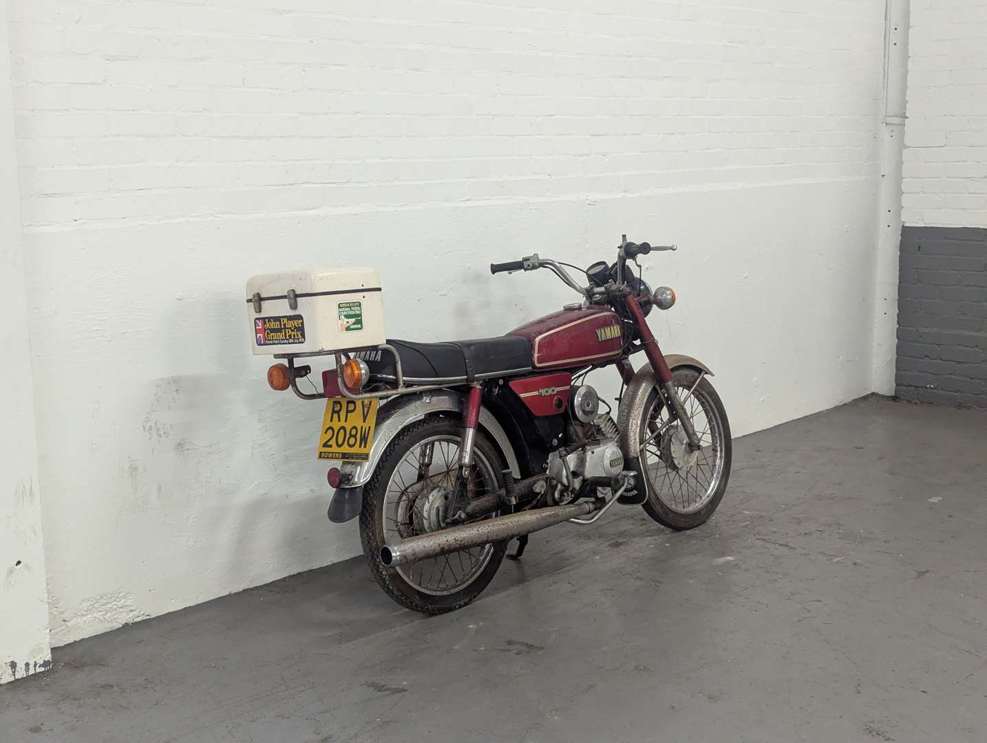 <p>1981 YAMAHA YB100 DELUXE</p>
