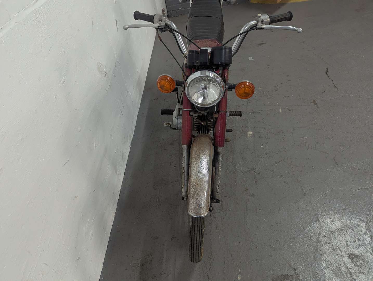 <p>1981 YAMAHA YB100 DELUXE</p>
