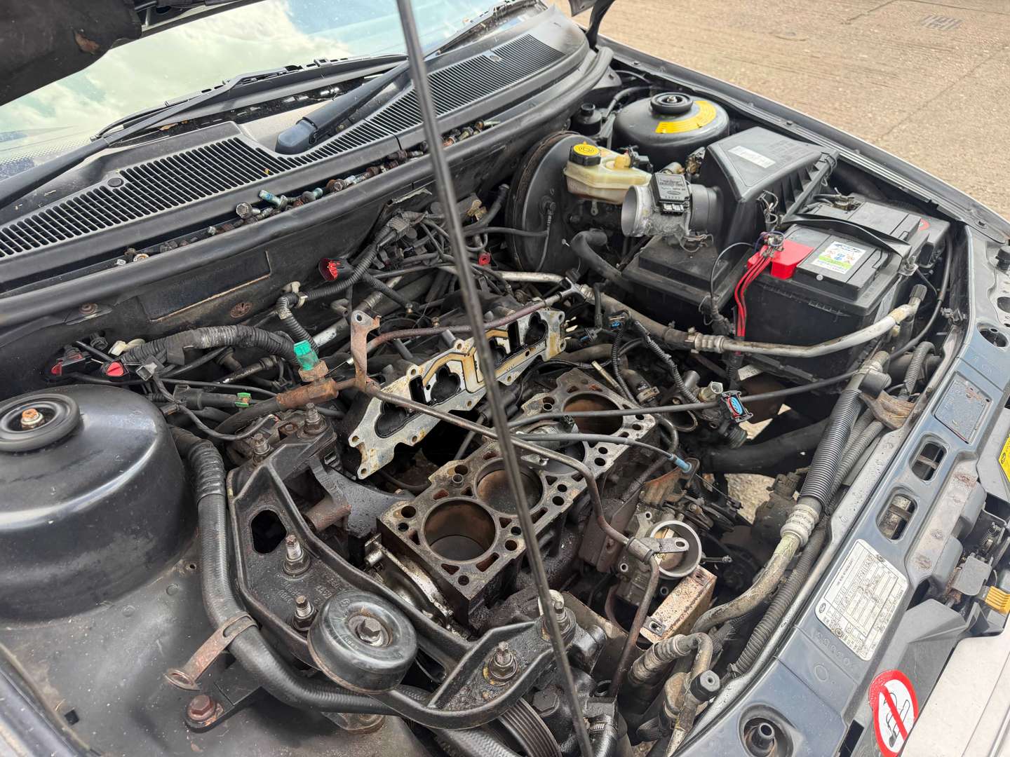 <p>1993 FORD MONDEO 2.0 GHIA</p>