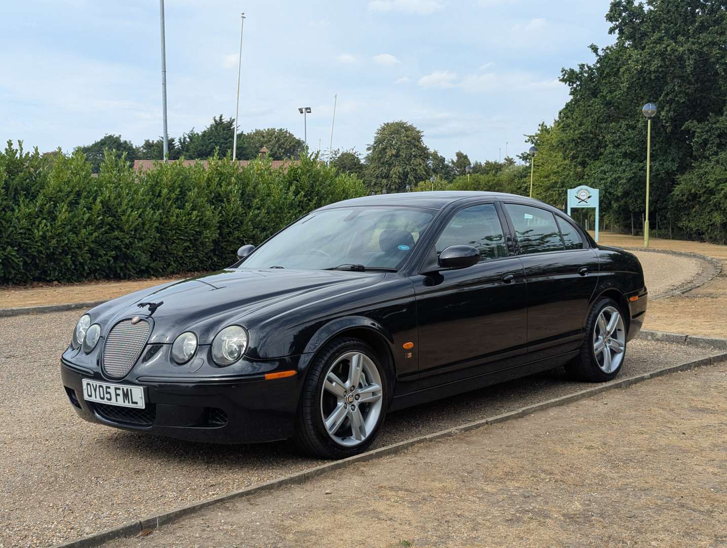 <p>2005 JAGUAR S-TYPE V8 R AUTO</p>