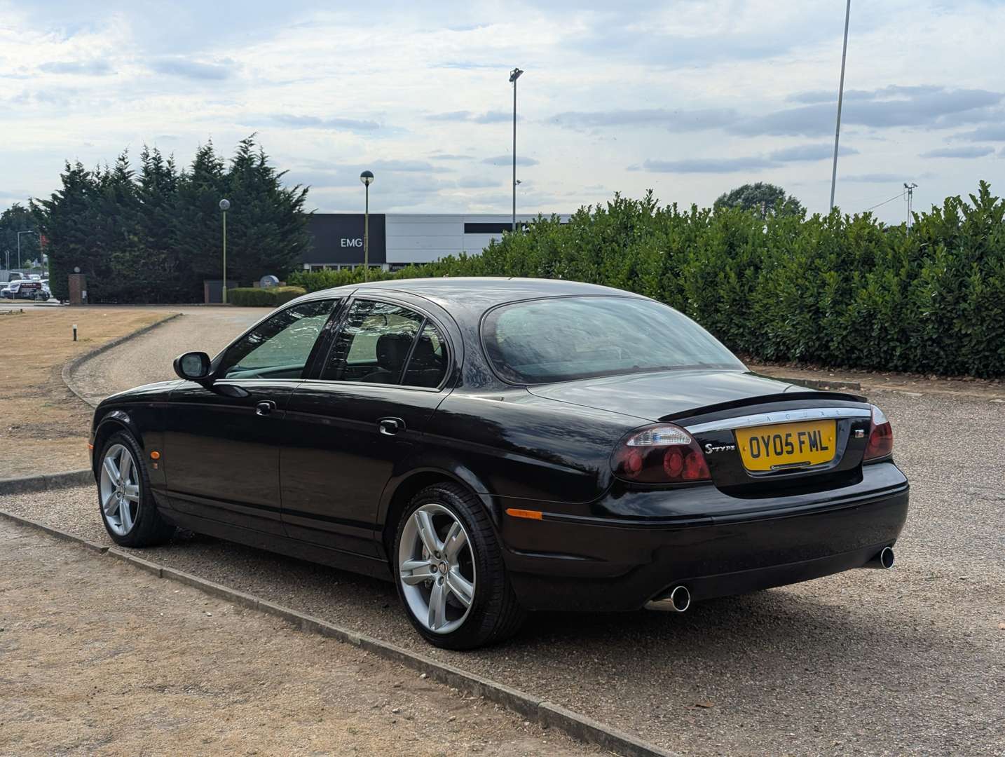 <p>2005 JAGUAR S-TYPE V8 R AUTO</p>
