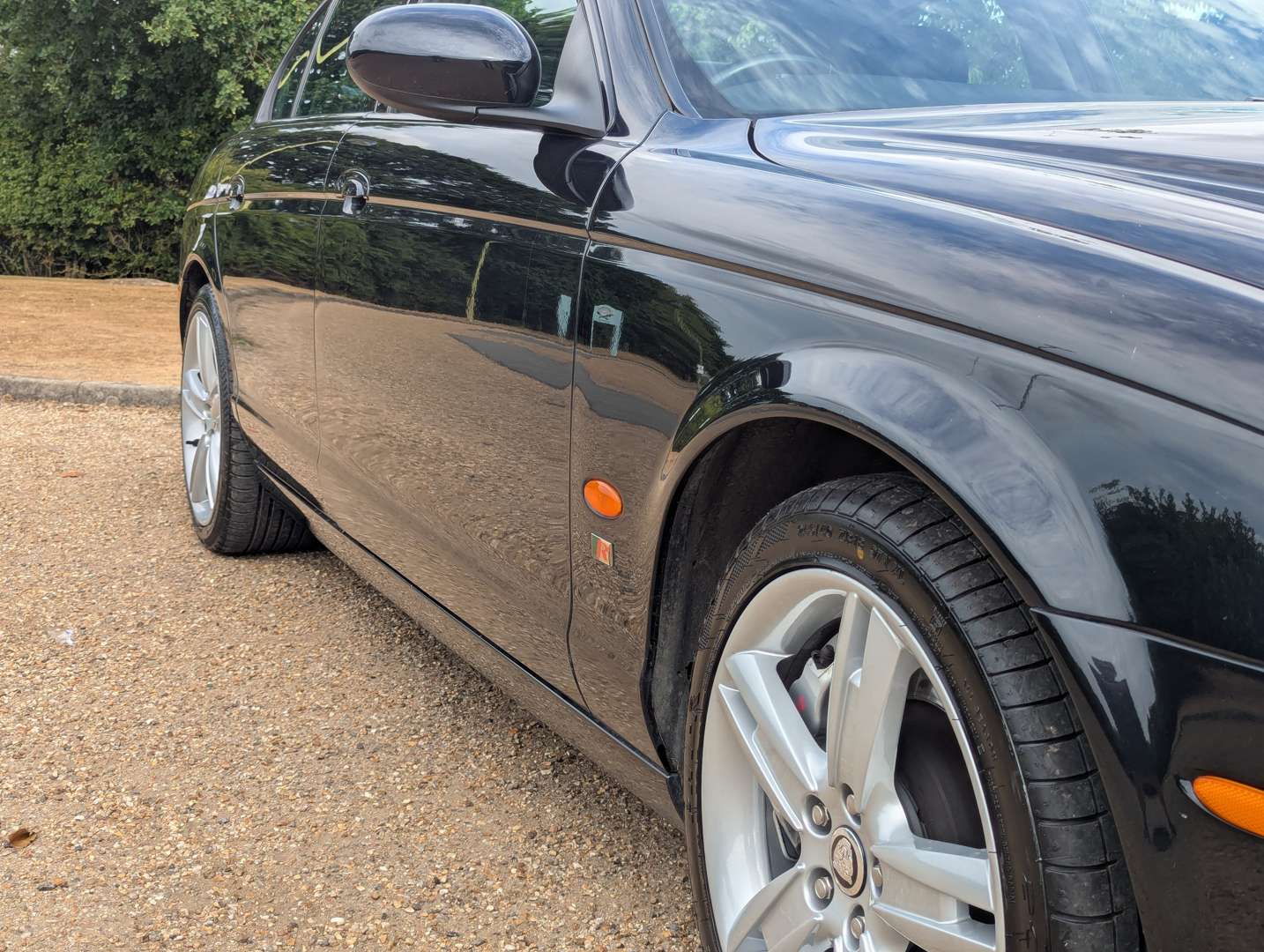 <p>2005 JAGUAR S-TYPE V8 R AUTO</p>