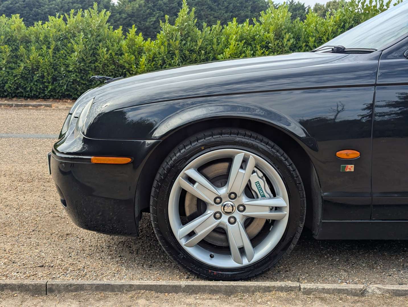 <p>2005 JAGUAR S-TYPE V8 R AUTO</p>