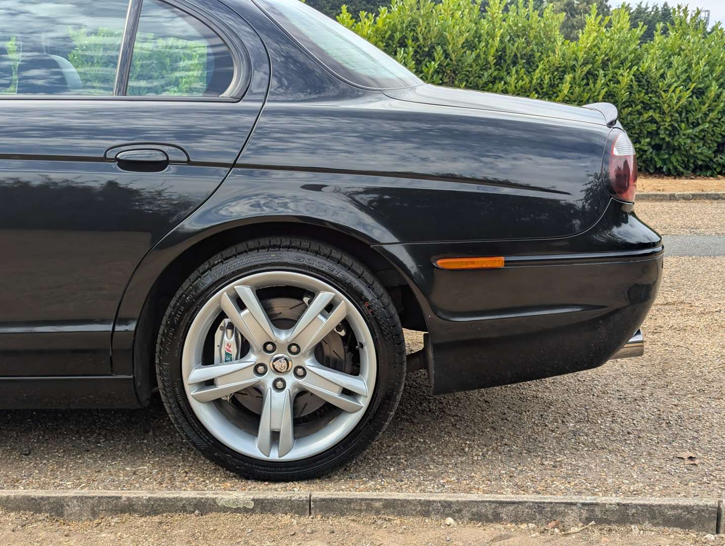 <p>2005 JAGUAR S-TYPE V8 R AUTO</p>