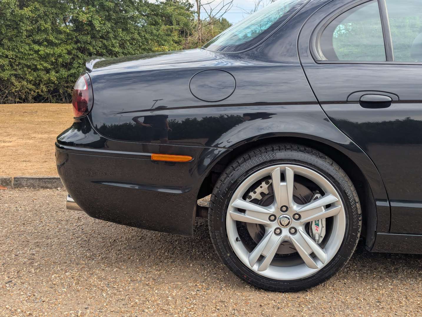 <p>2005 JAGUAR S-TYPE V8 R AUTO</p>