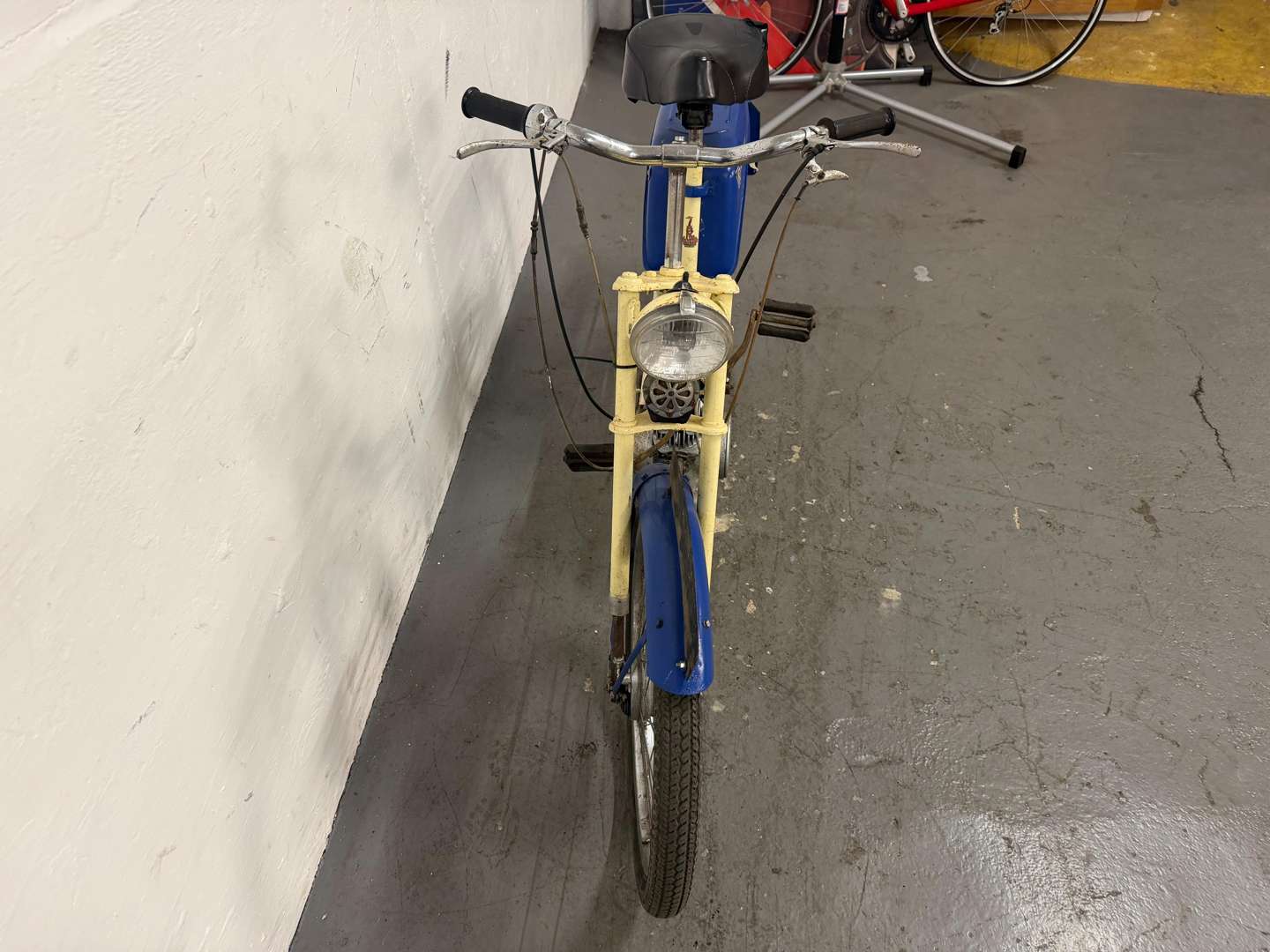 <p>1966 RALEIGH RUNABOUT</p>