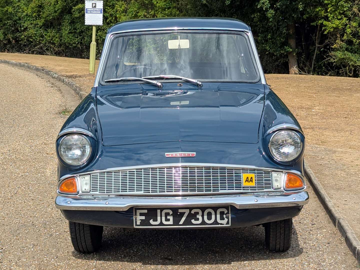 <p>1965 FORD ANGLIA 105E</p>