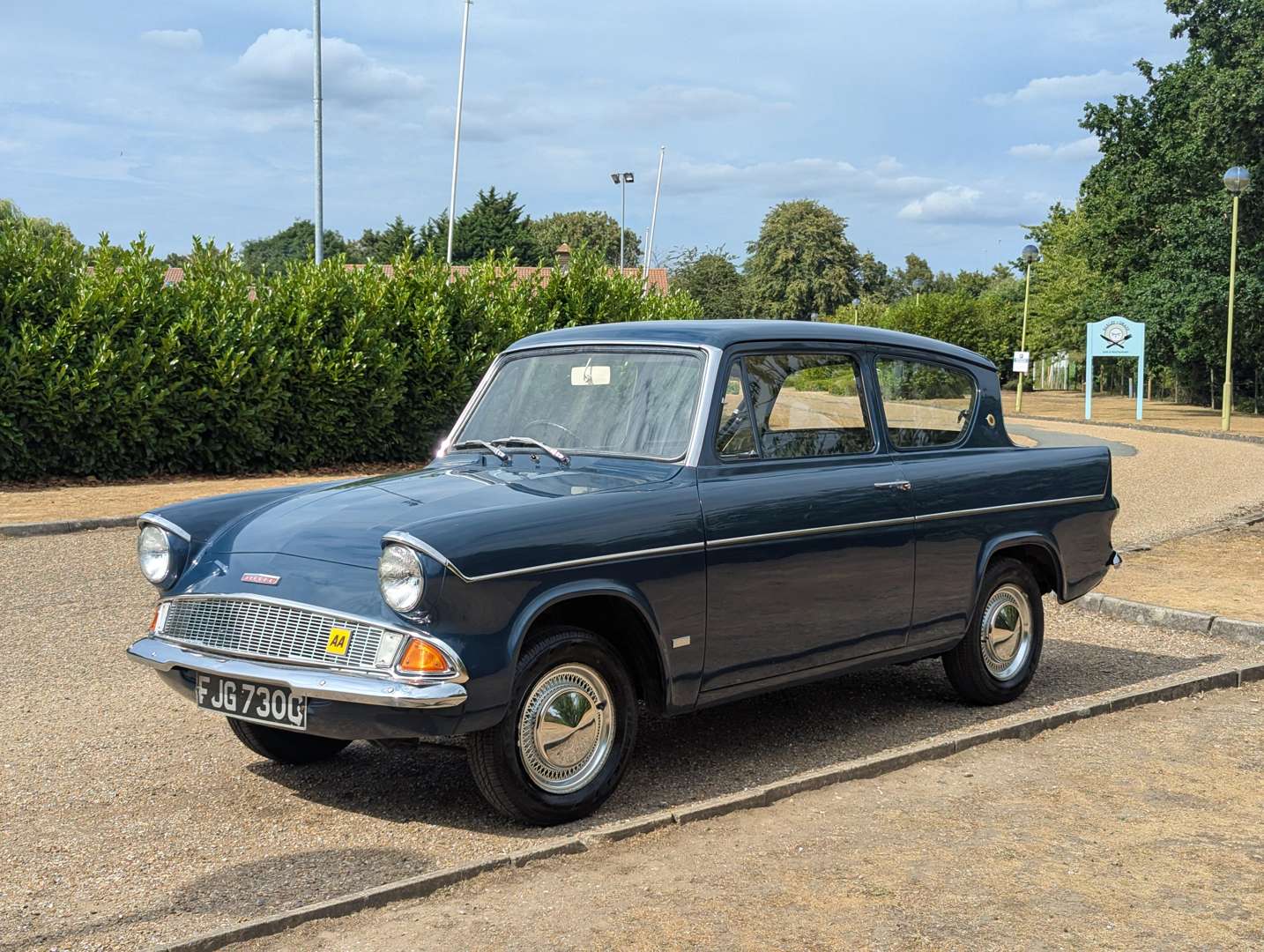 <p>1965 FORD ANGLIA 105E</p>