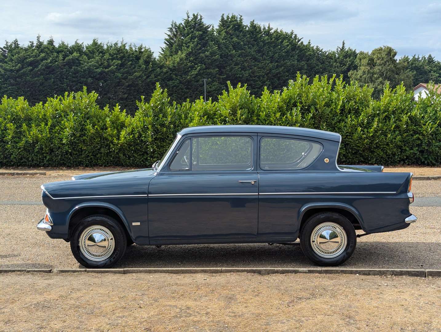 <p>1965 FORD ANGLIA 105E</p>