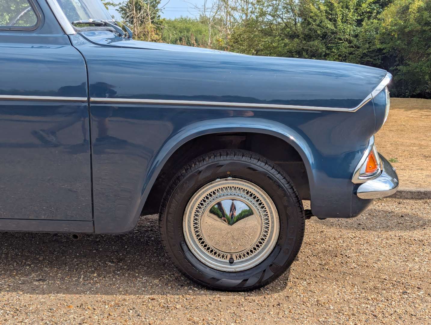<p>1965 FORD ANGLIA 105E</p>