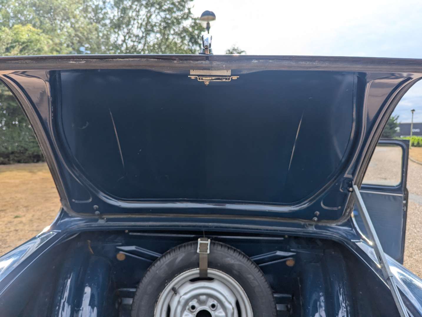 <p>1965 FORD ANGLIA 105E</p>