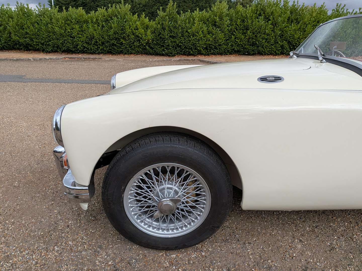 <p>1957 MG A 1500 ROADSTER</p>