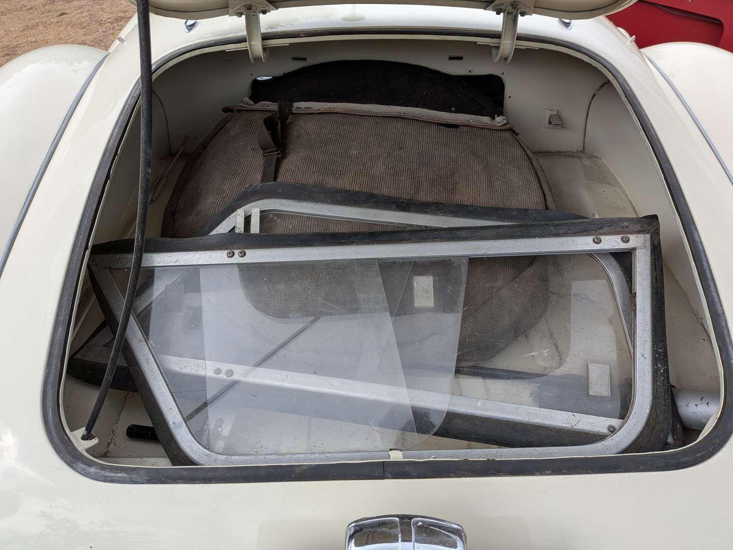 <p>1957 MG A 1500 ROADSTER</p>