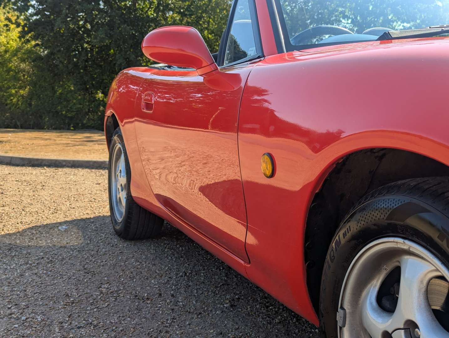 <p>2000 MAZDA MX-5</p>