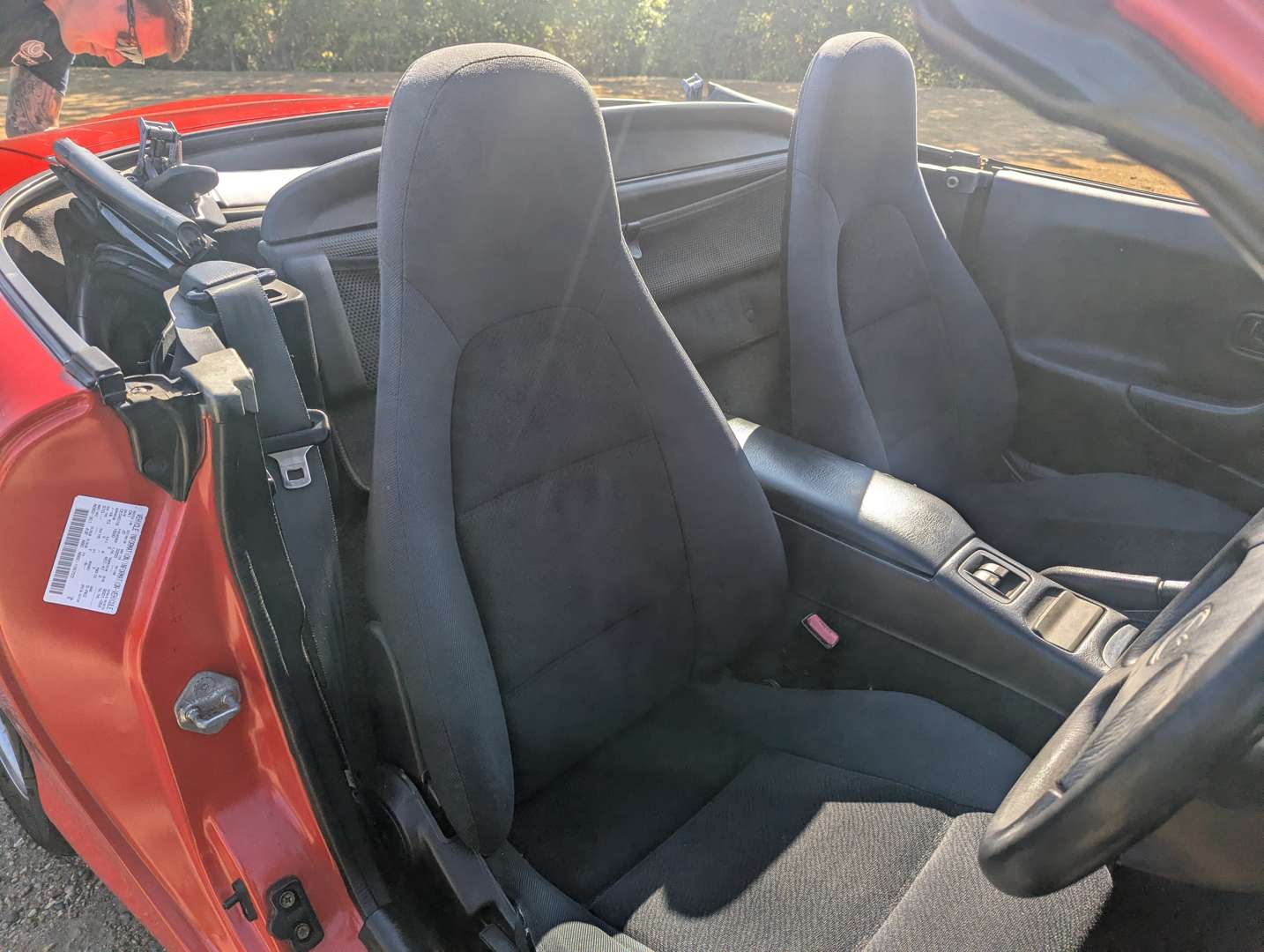 <p>2000 MAZDA MX-5</p>