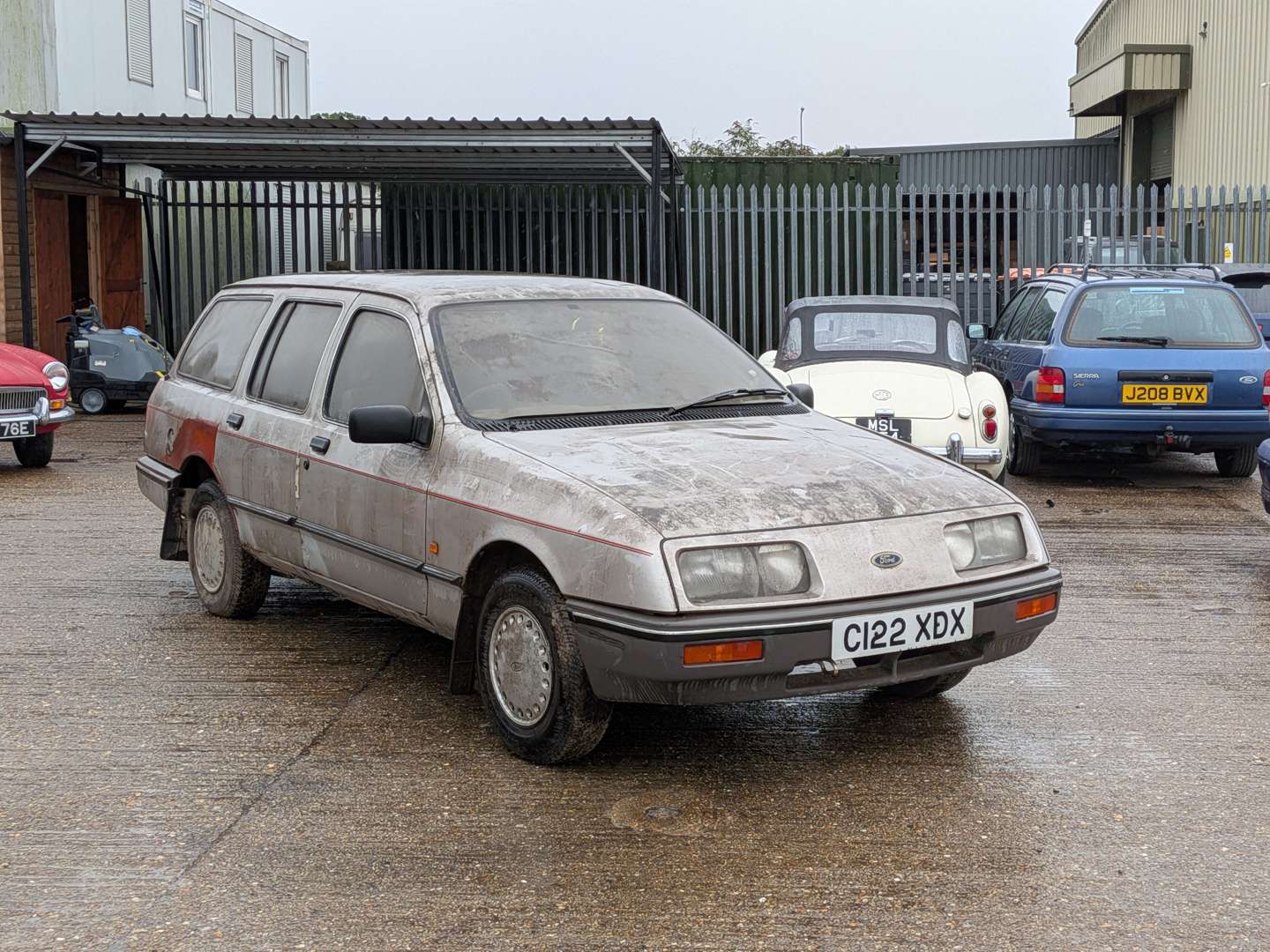<p>1985 FORD SIERRA ESTATE</p>