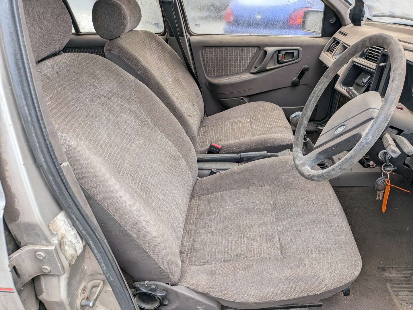 <p>1985 FORD SIERRA ESTATE</p>