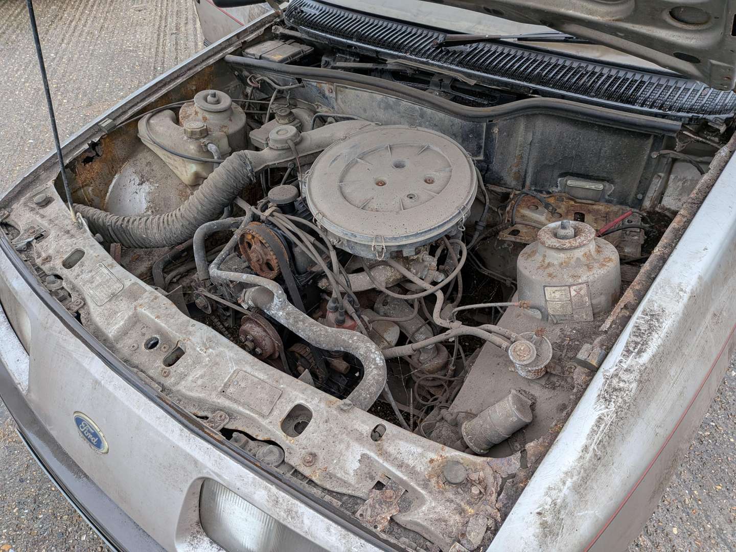 <p>1985 FORD SIERRA ESTATE</p>
