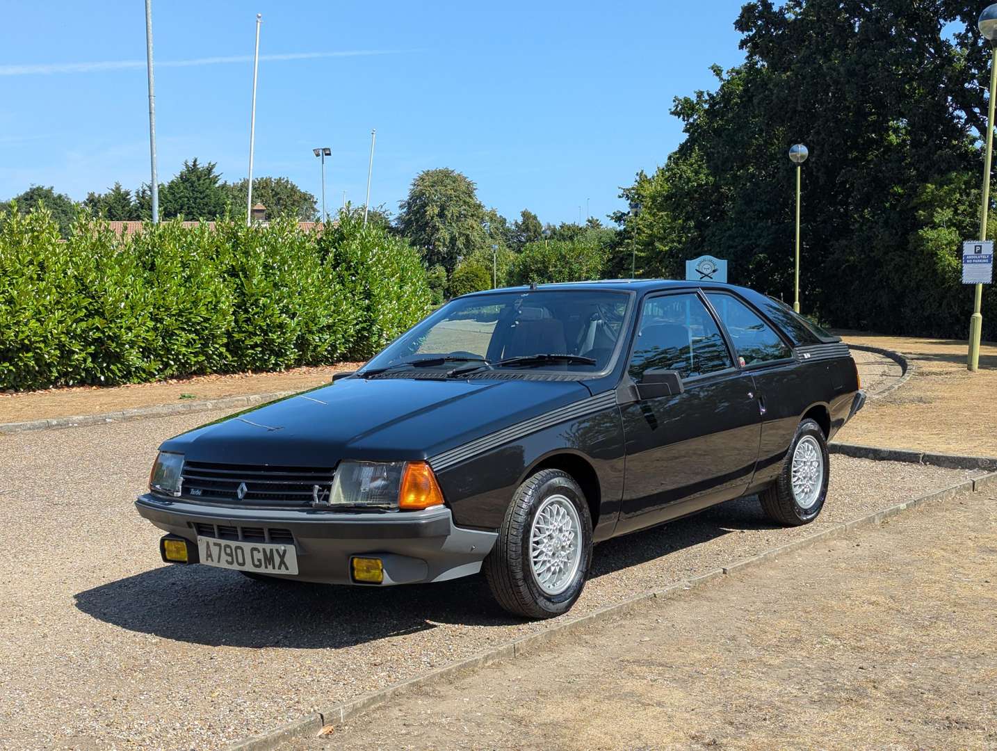 <p>1984 RENAULT FUEGO TURBO</p>