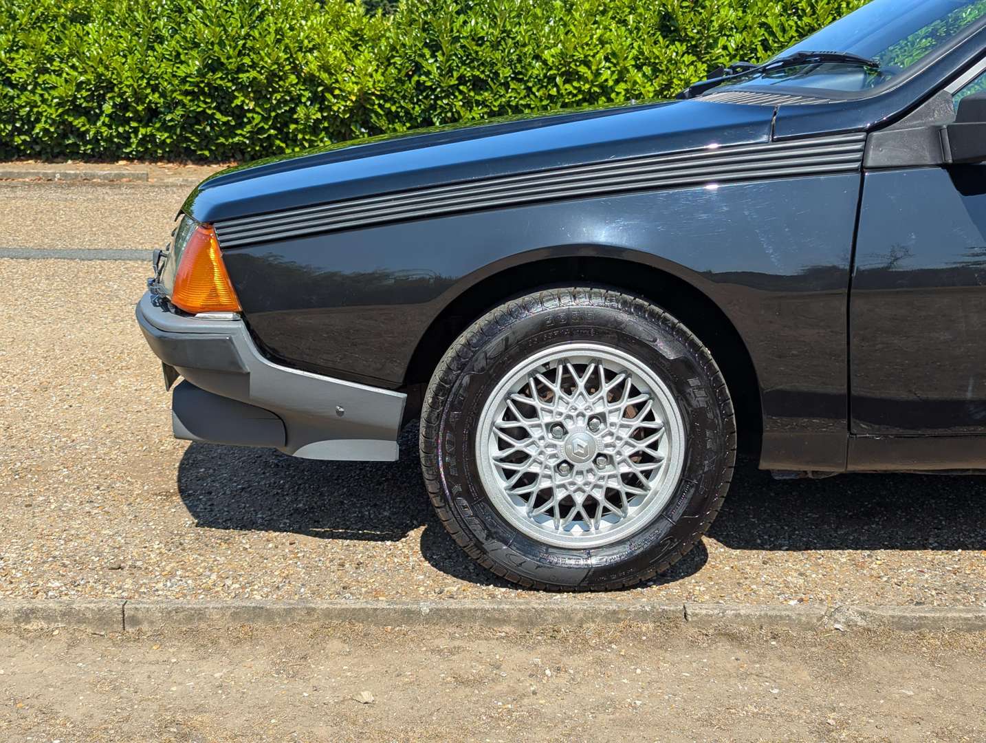 <p>1984 RENAULT FUEGO TURBO</p>